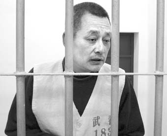 mina的视频 不顾后果的“中断感”海报