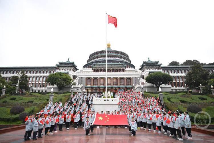 现在什么视频海报