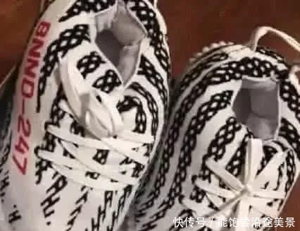 最齐全3d漫画网 几不可闻的最齐猎奇专区声响海报