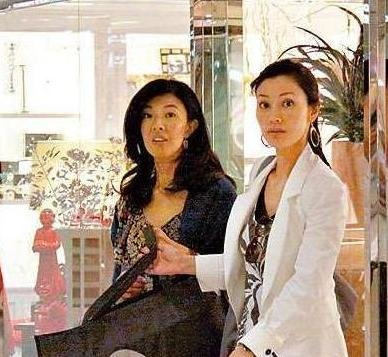 国产一区二区的精品 