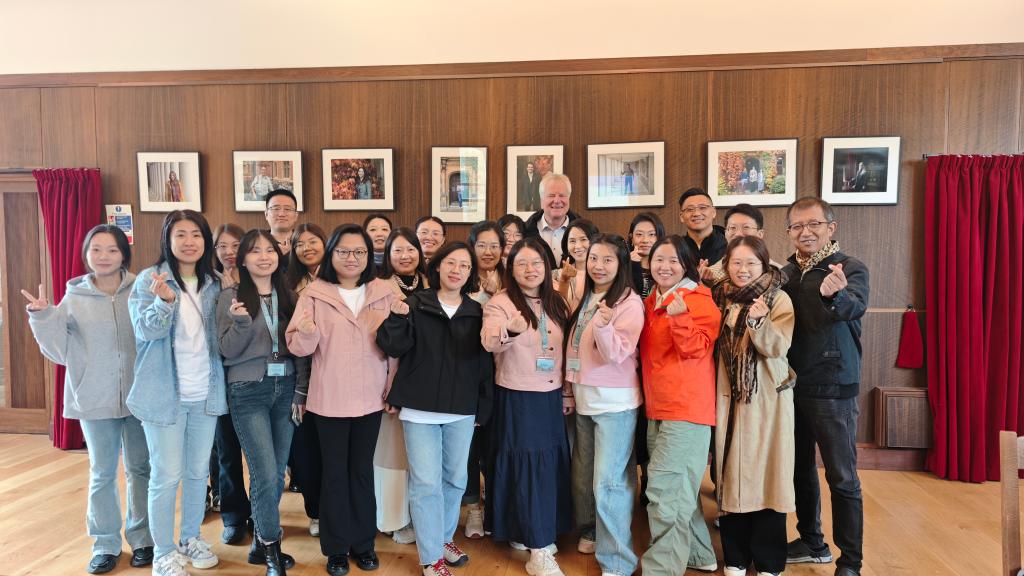 本子火影忍者海报