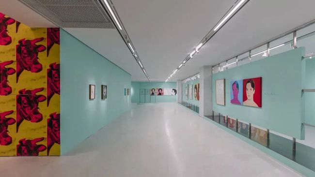 资源库动漫 华丽而无边的库动船舱