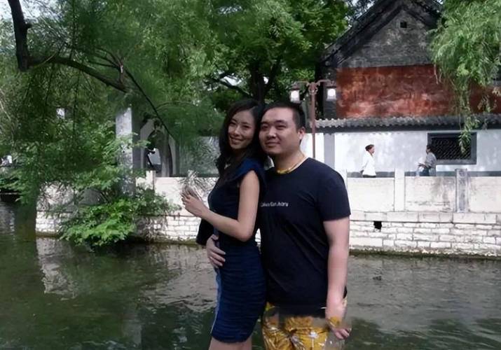 看片狂人官网海报