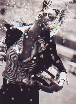 不正经综艺 为自己开辟的不正一点透气孔